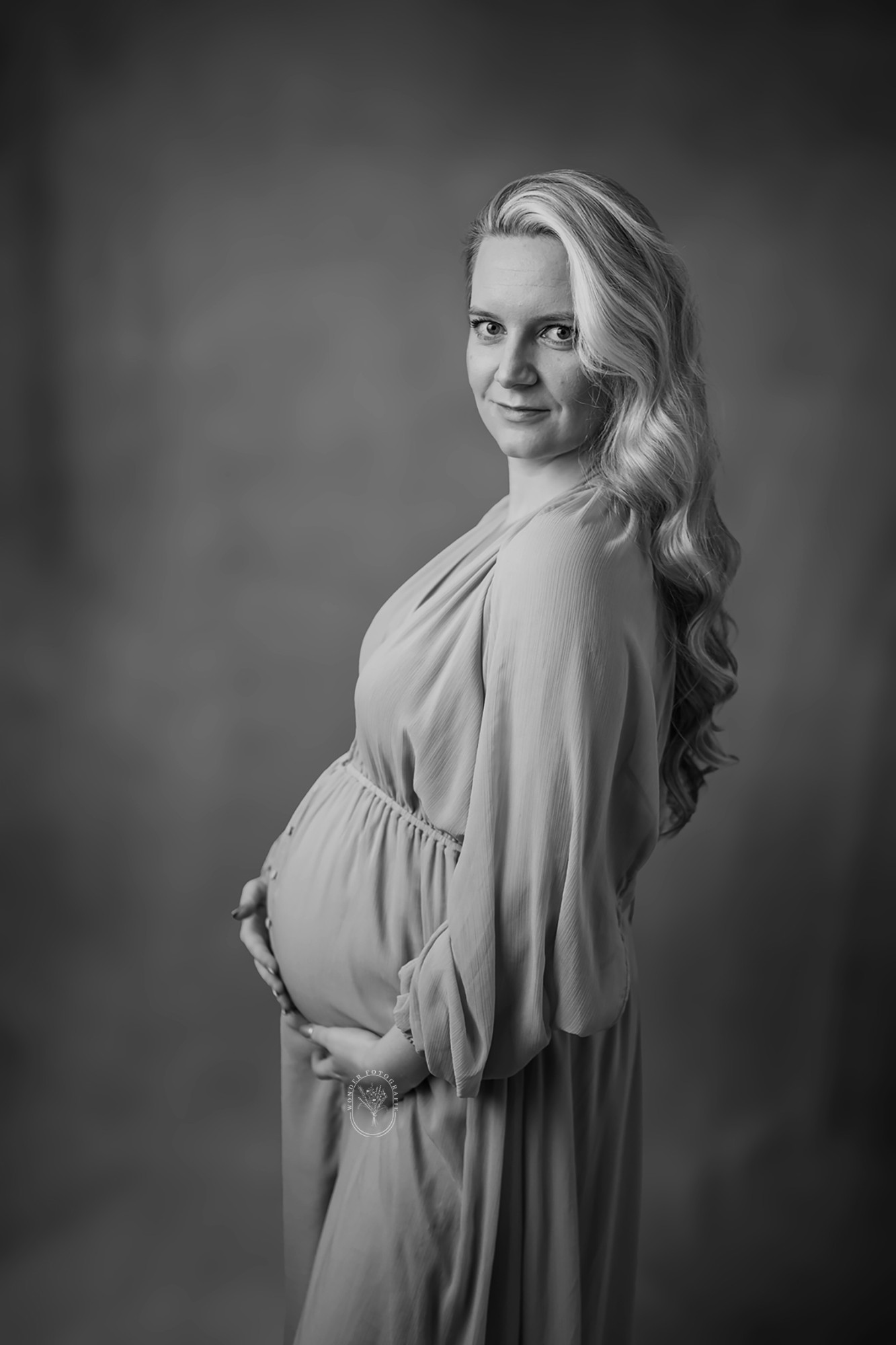 zwangerschapsfotoshoot friesland studio heerenveen meppel emmeloord