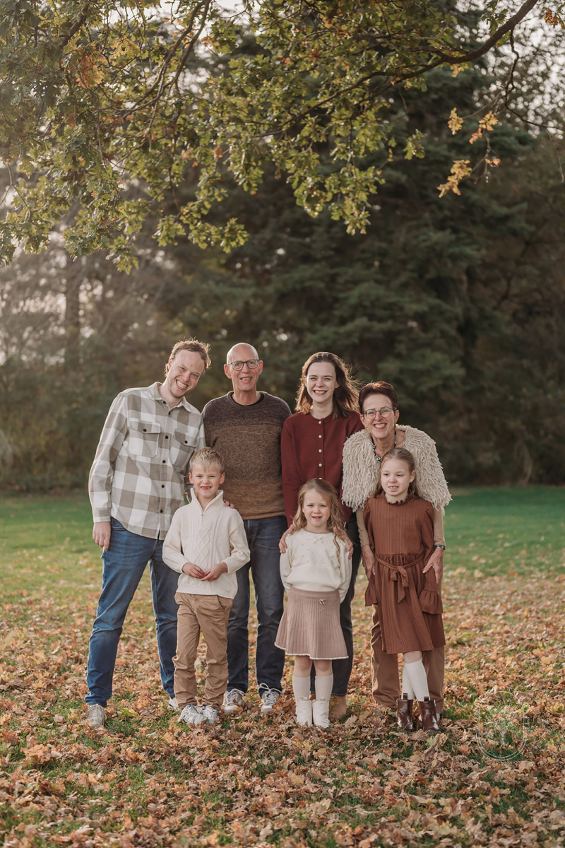 gezinsfotoshoot familiefotoshoot opa oma pake beppe fotoshoot friesland flevoland