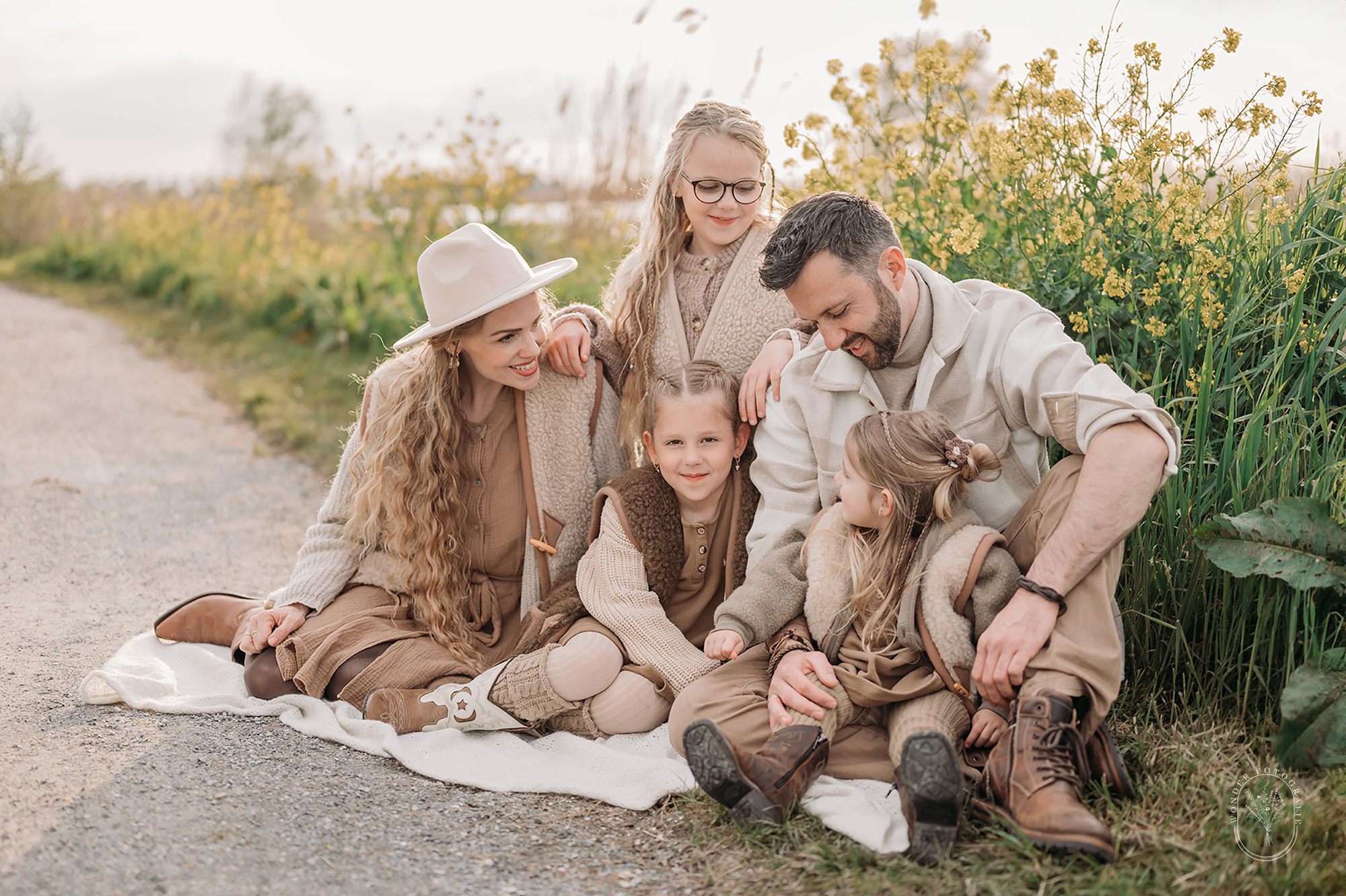 gezinsfotoshoot meppel zwolle heerenveen emmeloord familie fotograaf