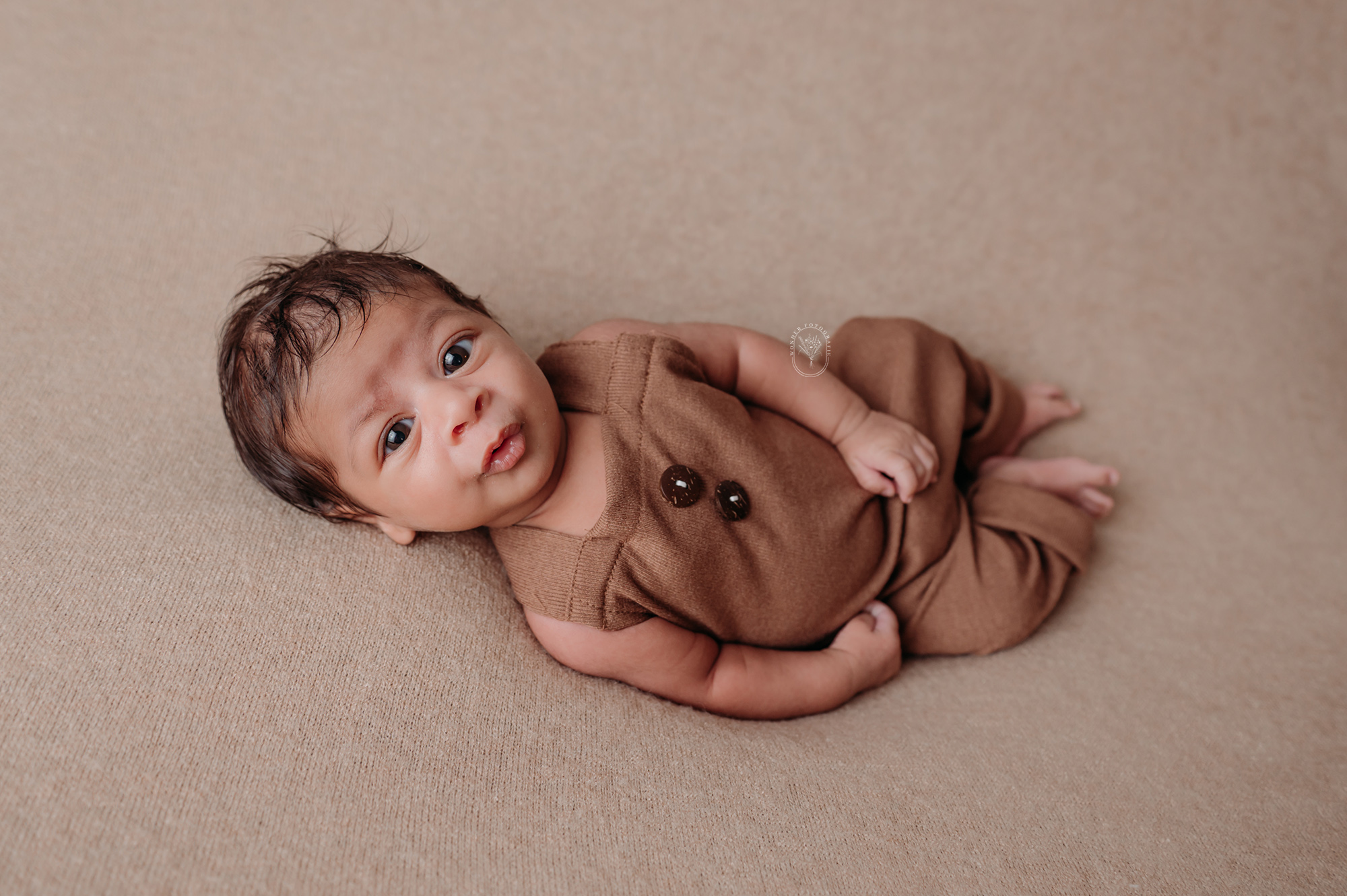 Newborn fotoshoot baby shoot heerenveen meppel emmeloord almere