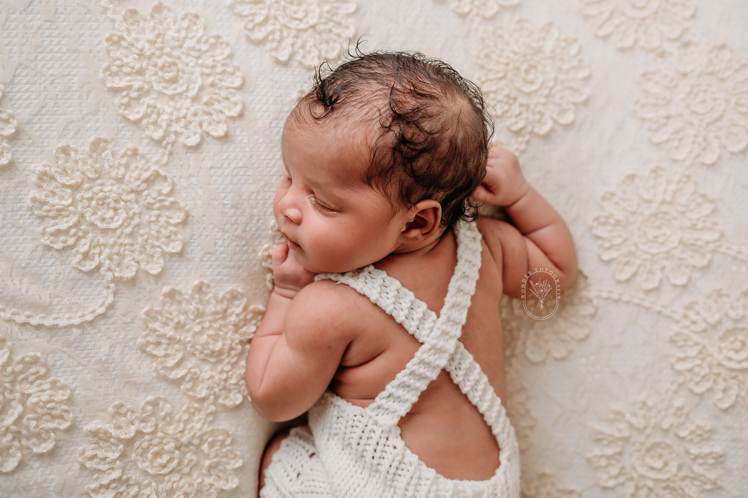 beste mooiste newborn fotoshoot friesland baby fotograaf flevoland drenthe overijssel