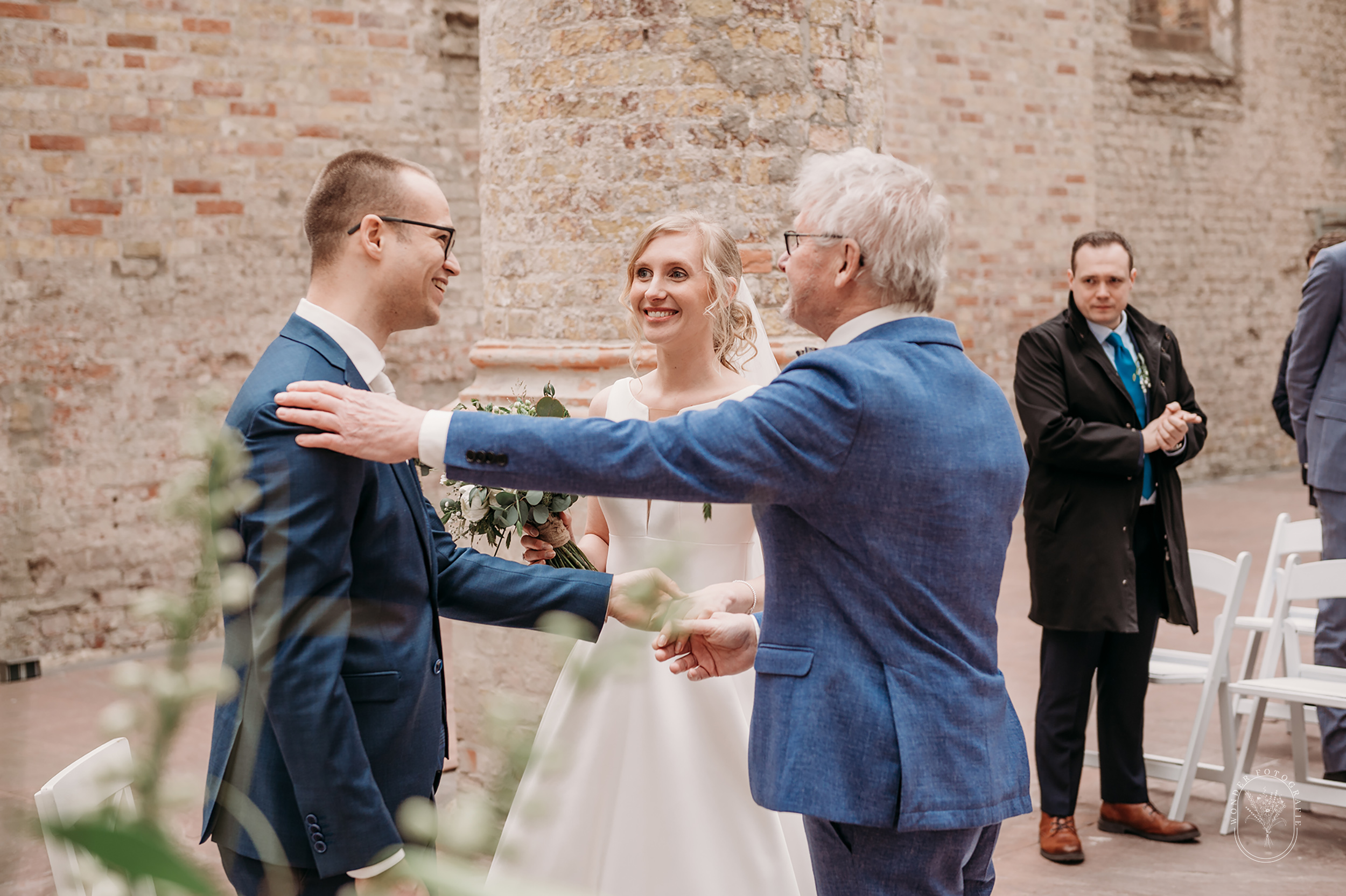 trouwfotograaf friesland bruiloft broerekerk pollepleats netl eigen wijze