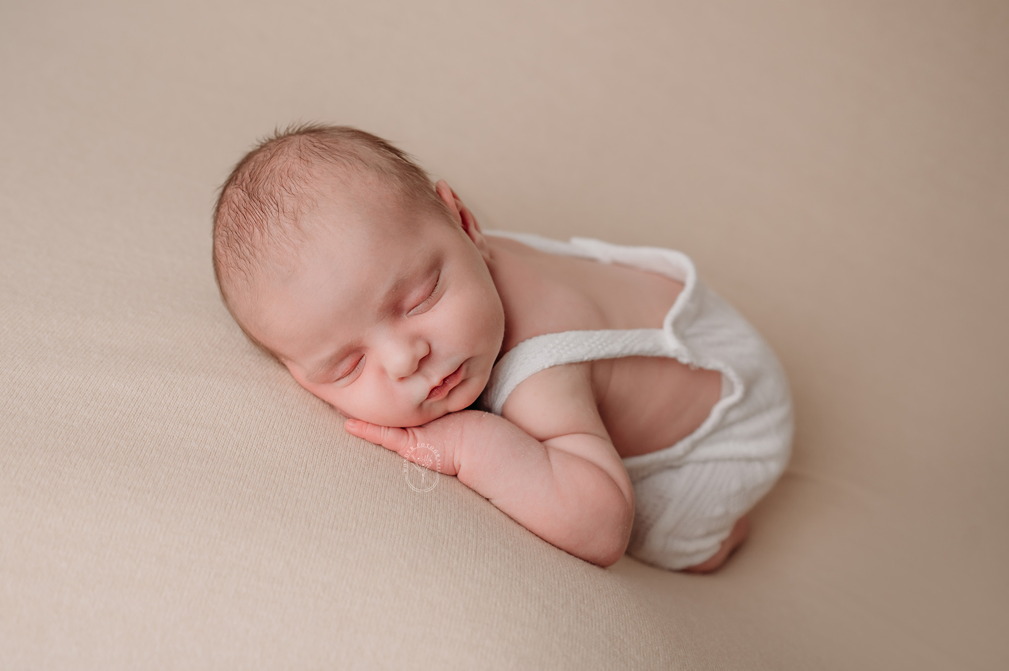 newborn baby fotoshoot emmeloord heerenveen leeuwarden meppel steenwijk almere