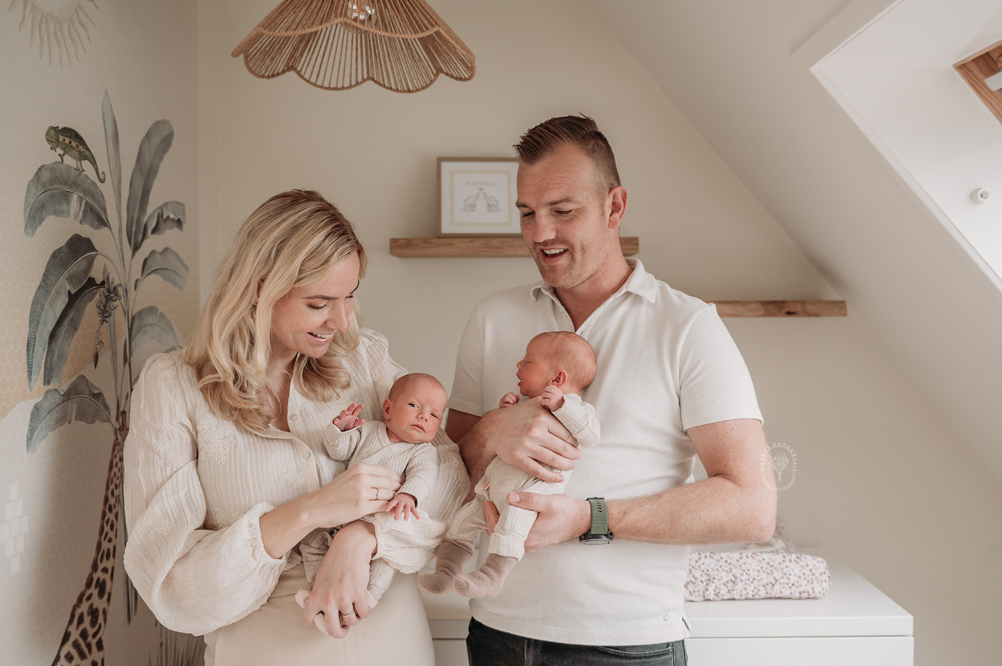 newborn lifestyle fotoshoot thuis wolvega heerenveen steenwijk meppel lemmer emmeloord 