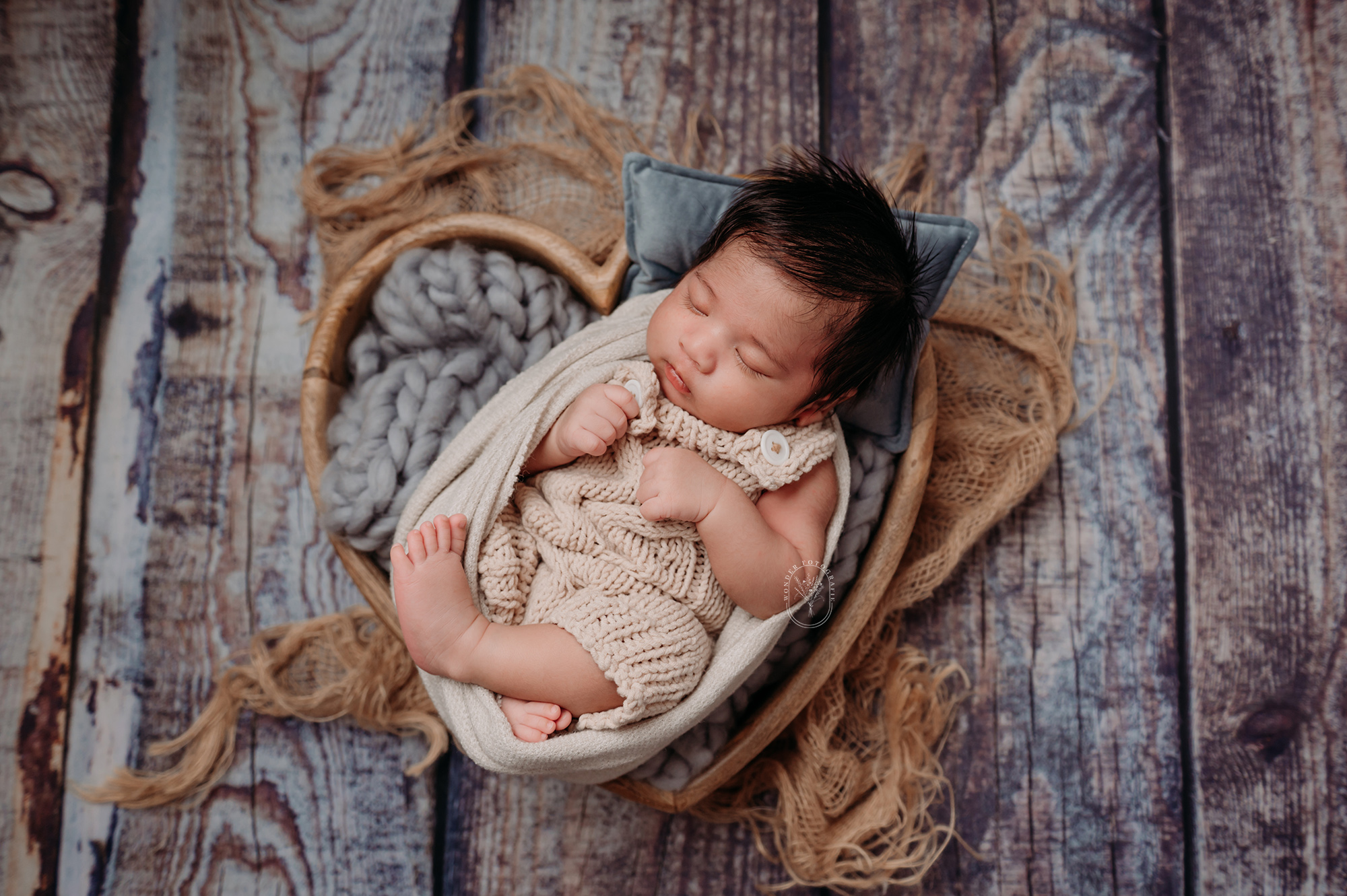 newborn fotoshoot almere leeuwarden meppel zwolle baby shoot