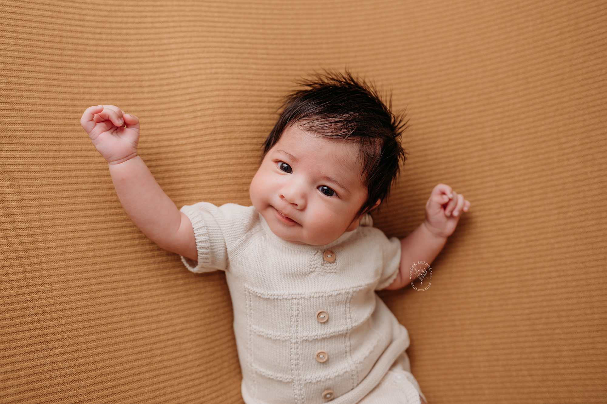 newborn fotoshoot almere leeuwarden meppel zwolle baby shoot