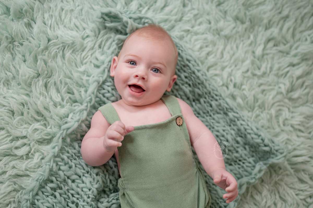 babyfotoshoot friesland baby fotostudio fotograaf flevoland puur naturel