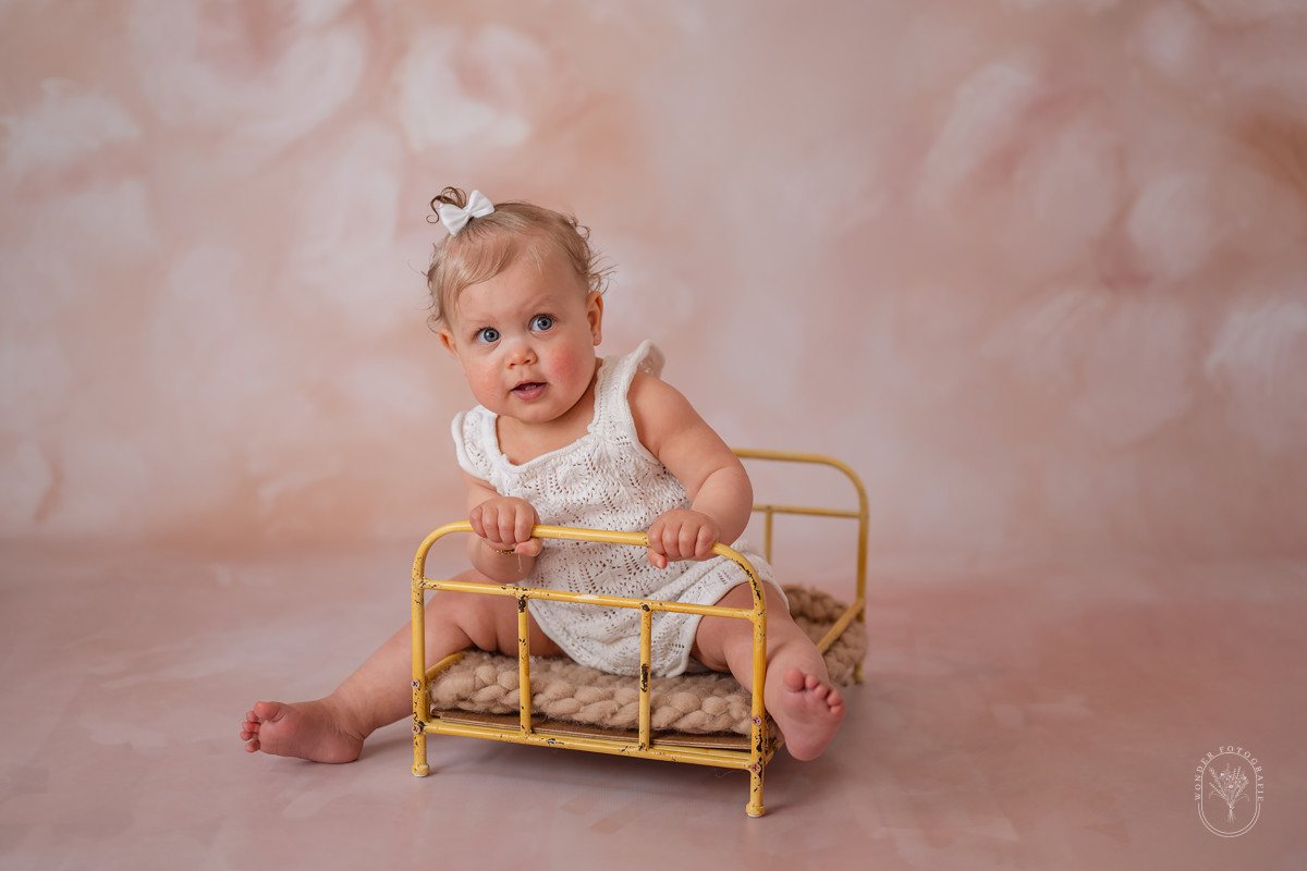 Cake Smash Fotoshoot taart badje Meppel Steenwijk Heerenveen Joure Almere Emmeloord