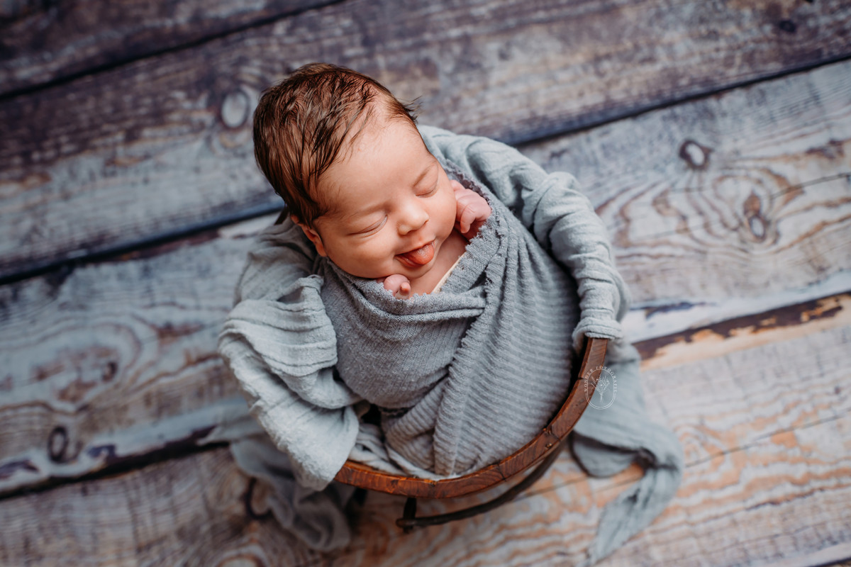 newborn fotoshoot friesland baby fotograaf flevoland puur natuurlijk warm